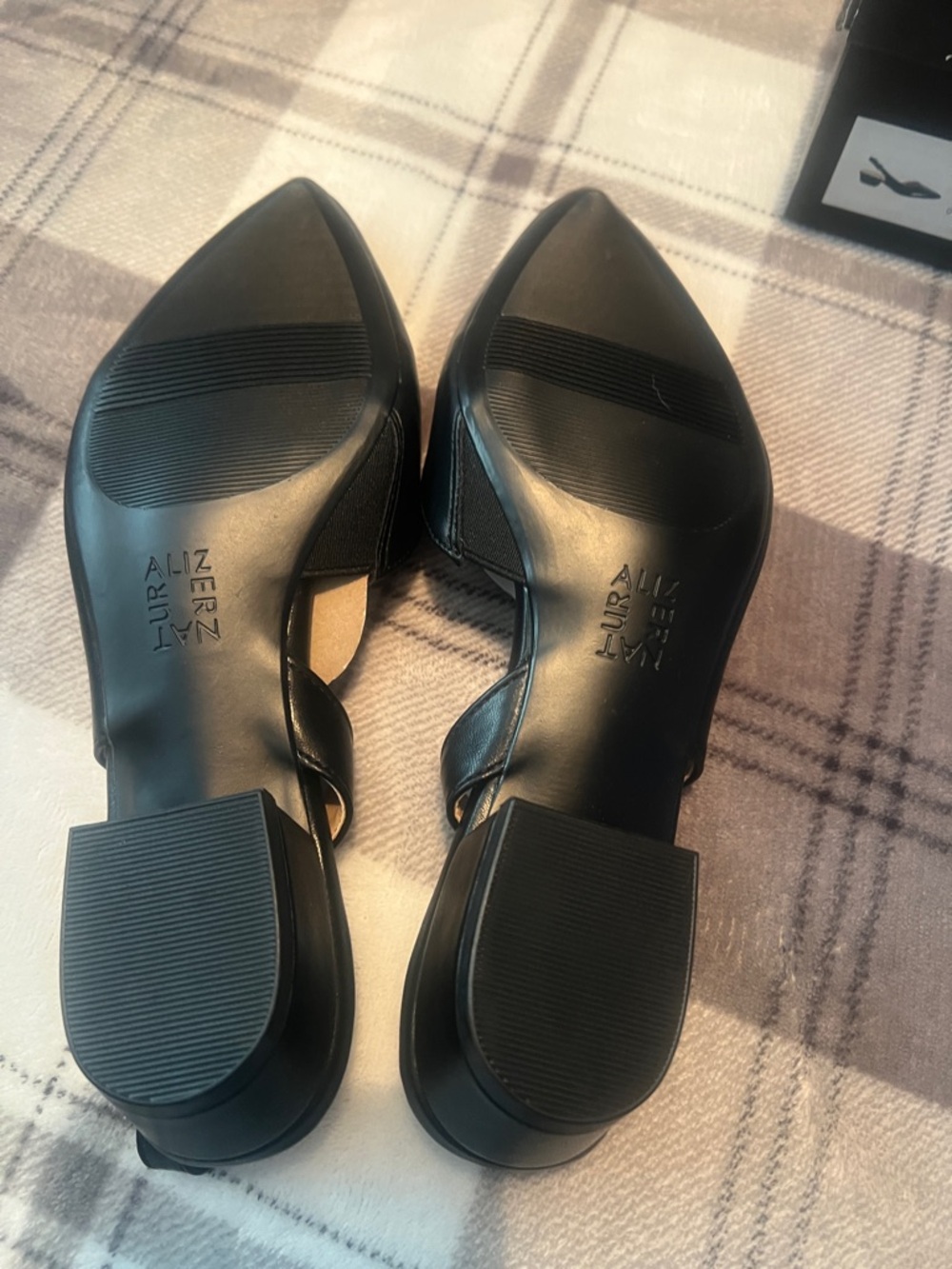 Naturalizer Black Pointed Slingback Low Block Heel Mules - Picture 4 of 6